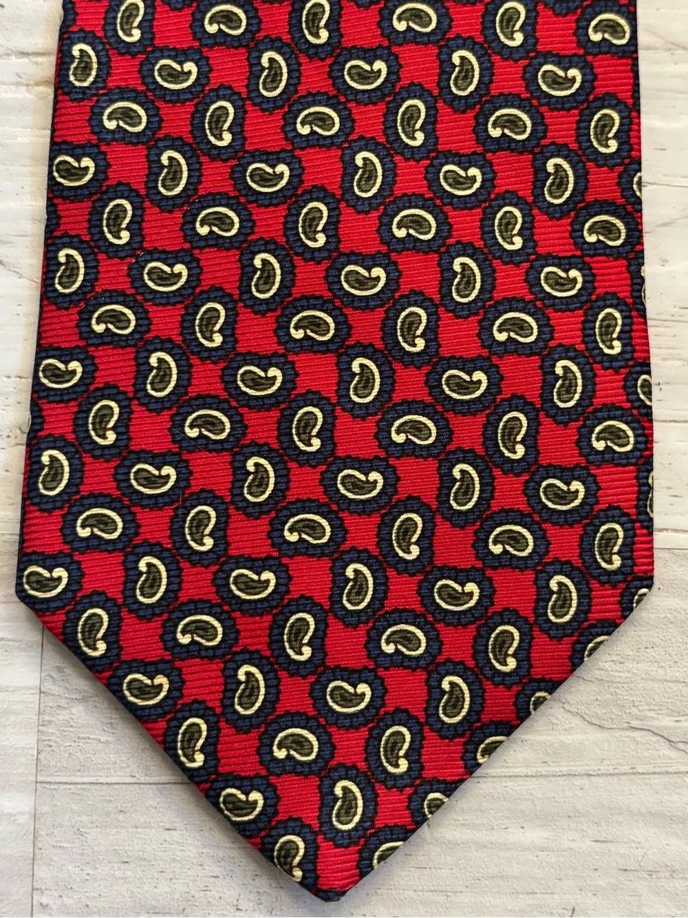 Burberrys Vintage Red Paisley Silk Tie